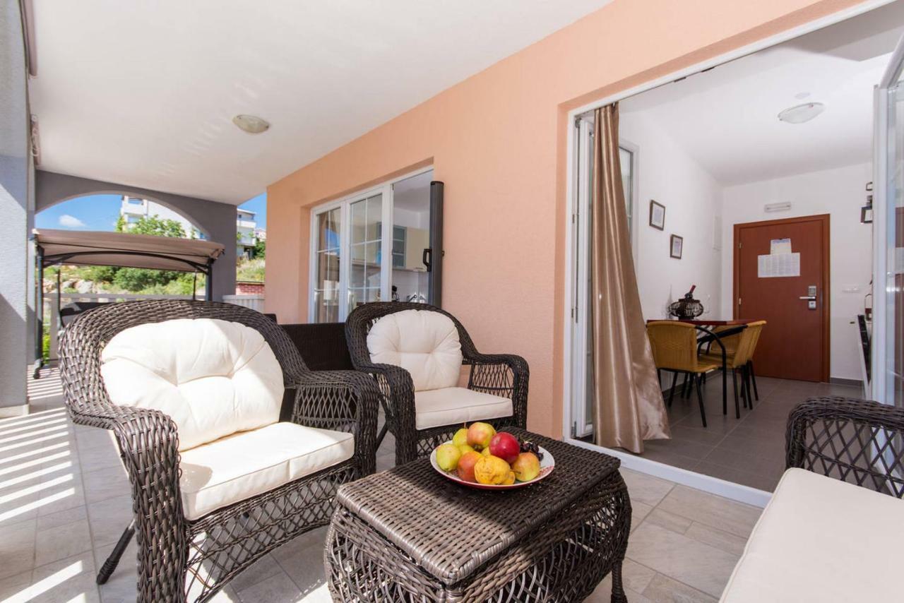 Villa Bozana Trogir Exteriör bild