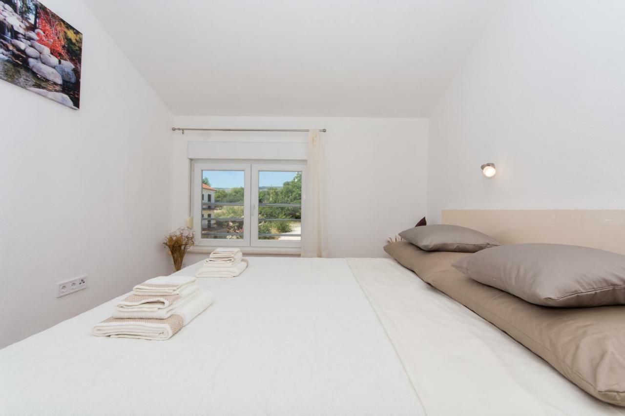 Villa Bozana Trogir Exteriör bild